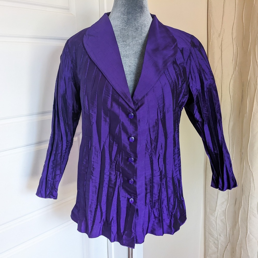 Beluva by Firuze Crinkle Pleated Button Up Top Jacket M‎ Royal Purple Artsy